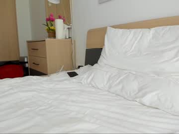 webcam girl asiangirlandwhiteguy today image #2419701