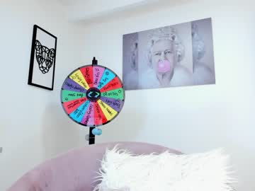 webcam girl missniley today image #2918545