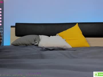 webcam girl foxhilary today image #2520418