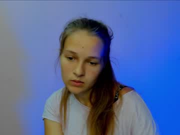 webcam girl dina__di today image #2571429