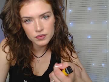 webcam girl kittycat_meoow today image #2060547