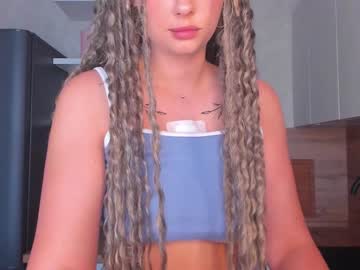 webcam girl 8a8y_nura today image #544244