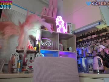 webcam girl 2badforyou today image #2901634