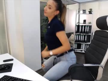 webcam girl babesgowild today image #1894800