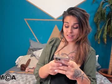 webcam girl ailelea today image #1210012