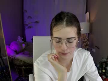webcam girl zlata_luna today image #698518
