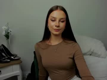 webcam girl emilycharming today image #3886381