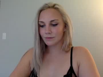 webcam girl drea301 today image #3935960