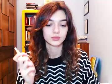 webcam girl 0_perfect_imperfection_0 today image #1289360