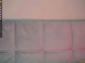 webcam girl wet_peachs today image #1213769