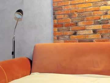 webcam couple mila_polly_and_forester today image #657767