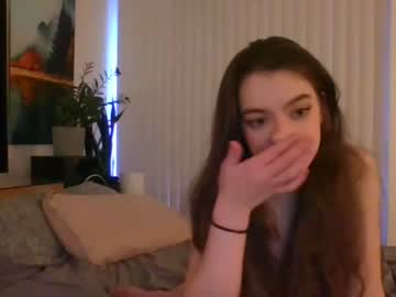 webcam girl rosegold18 today image #3482240