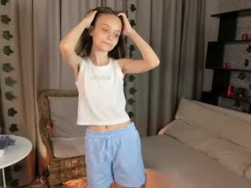 webcam girl guineverecrenshaw today image #4032621