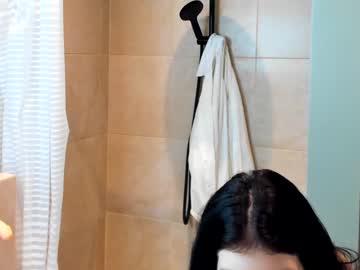 webcam girl violetta_111 today image #3832443