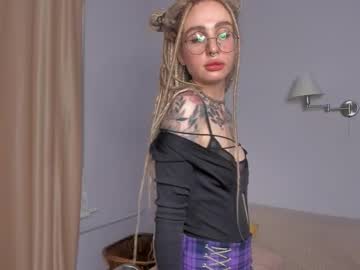 Cam for anabelmoons