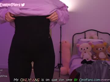 webcam girl evelynpiers today image #2483261