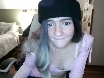 webcam girl pixelatedprincess today image #2811903