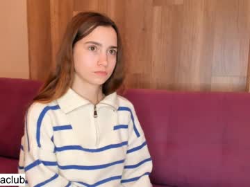 webcam girl emilybrowne today image #3694624