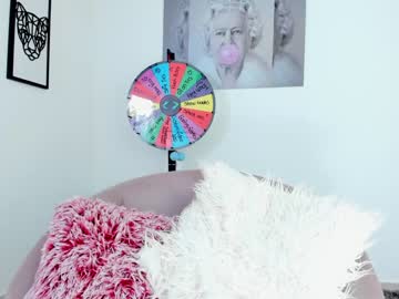 webcam girl missniley today image #3003685
