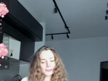 webcam girl mxxnsxsul today image #2488273