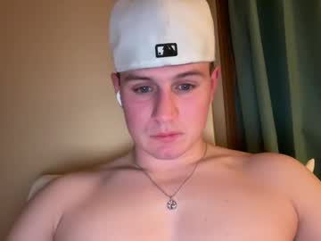 webcam man buzz5127 today image #4077012