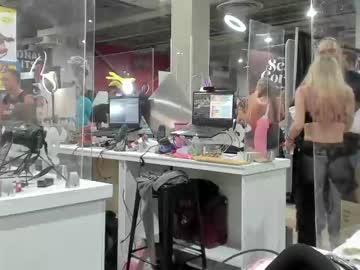 webcam girl rach_rach today image #2223620