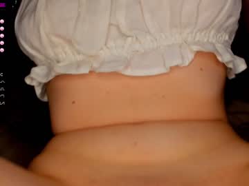 webcam girl millaava today image #378991