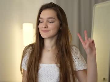 webcam girl charming_luna today image #3984726