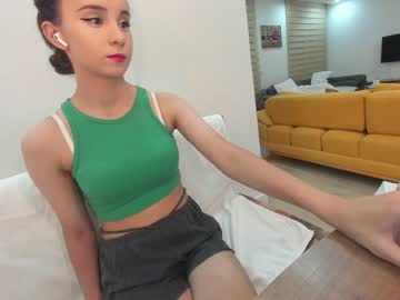webcam girl ehotlovea today image #2918030