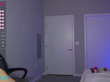 webcam girl fox_alina today image #3661334