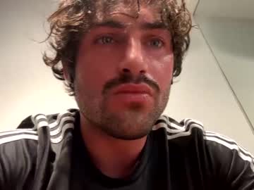 webcam man damnimhandsome25 today image #3912987