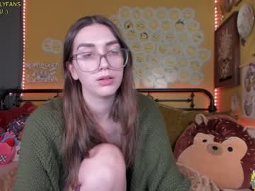 webcam girl daydreamur_gurl today image #486096