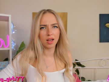 webcam girl katrinpolly today image #1969440
