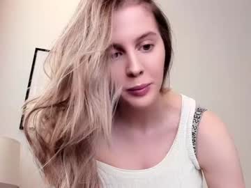 webcam girl alwaysparty today image #1688723
