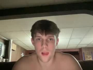 webcam man ethansad1113 today image #4063669