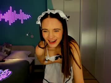 webcam girl gloriamil today image #3138792