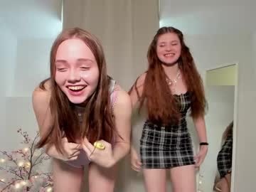 webcam girl k_a_r_o_l_i_n_a today image #2398707