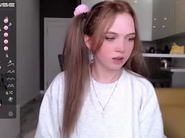 webcam girl small_blondee today image #2068341