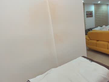 webcam girl ehotlovea today image #2859866
