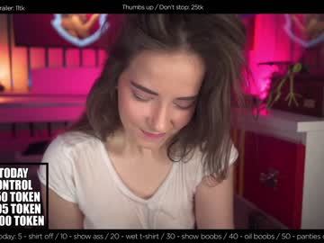 webcam girl hermione_potter_couple today image #3374796