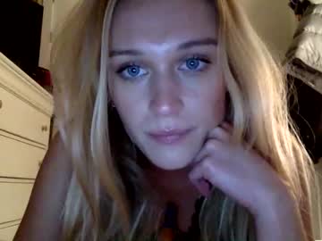 webcam girl daddyslittleangels_ today image #1440164