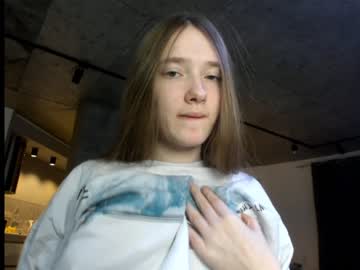 webcam girl mysat today image #1330970
