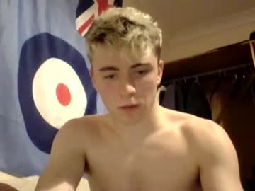webcam man ozzypho3nix04 today image #1506296