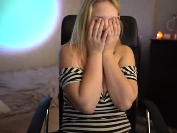 webcam girl dora_from_moon today image #1423029