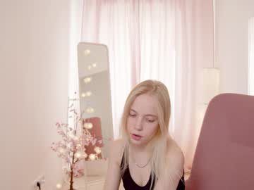 webcam girl appr0ved today image #1270437