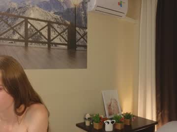 webcam girl queeniechaplin today image #4042962