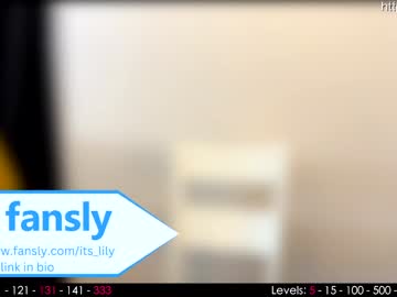 webcam girl its_lily today image #3806358