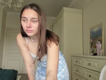 webcam girl eleonora_linn today image #2235367