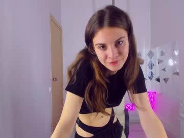 webcam girl aurora_bray today image #2787904