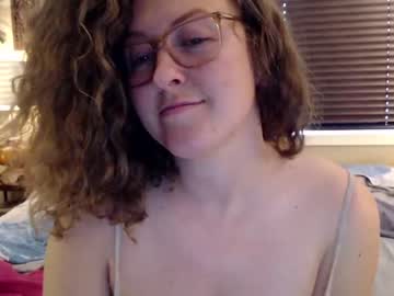 webcam girl roxyrolla today image #1647734